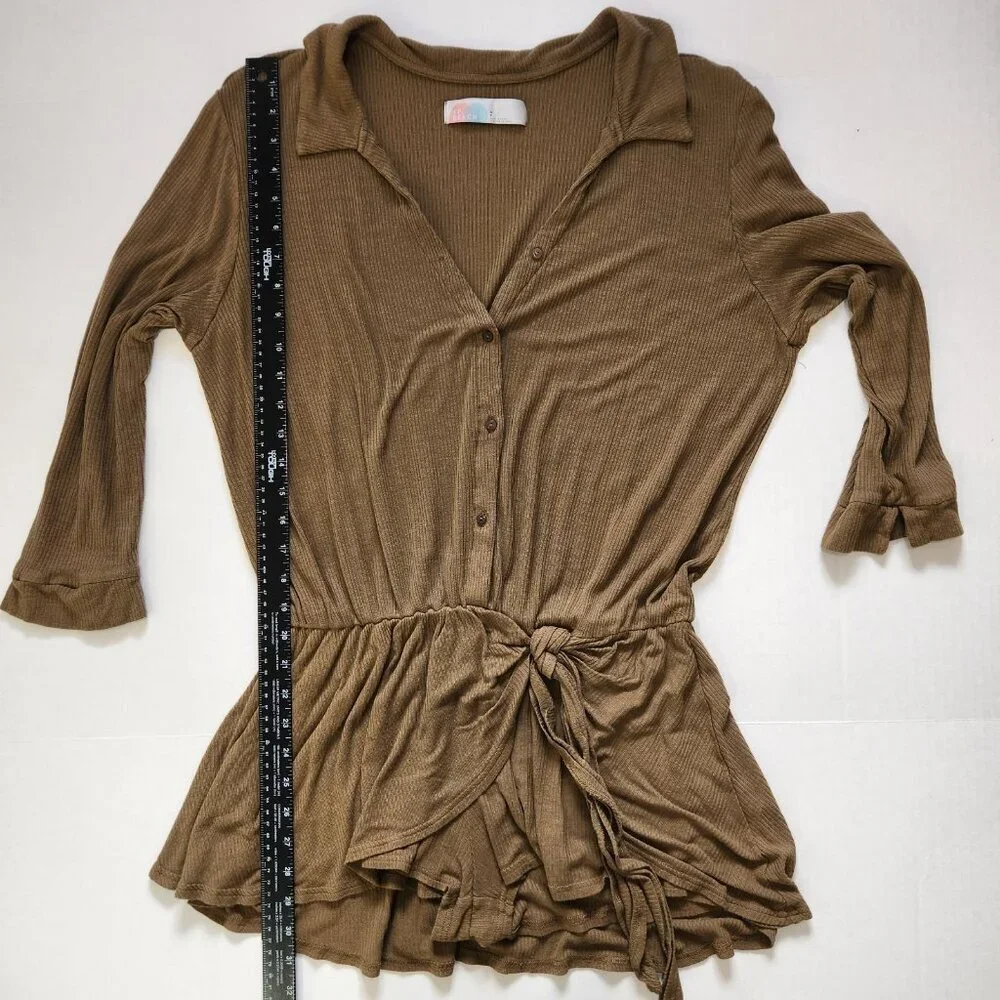Free People Beach Lively Romper S Olive Green‎ Long Sleeve V-Neck Button Front